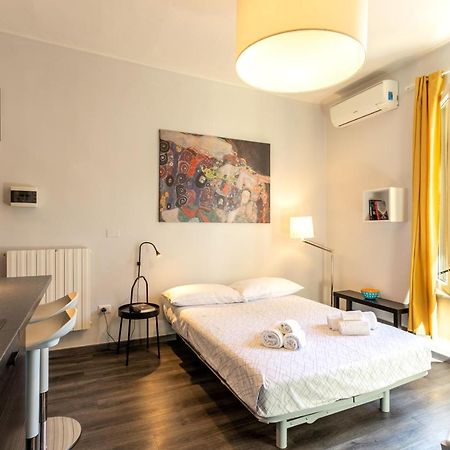 Luna Homes - Studio In Farini Μιλάνο Εξωτερικό φωτογραφία