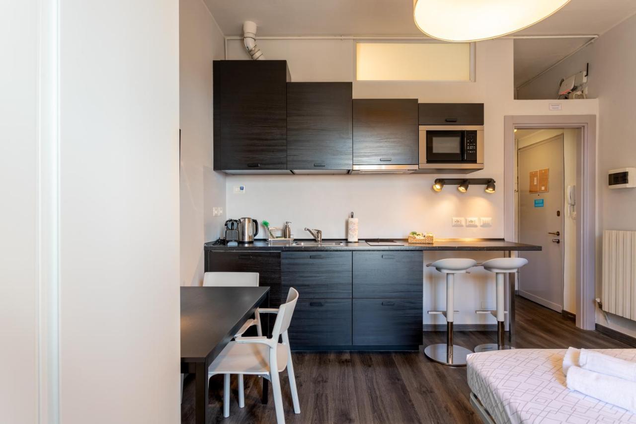 Luna Homes - Studio In Farini Μιλάνο Εξωτερικό φωτογραφία